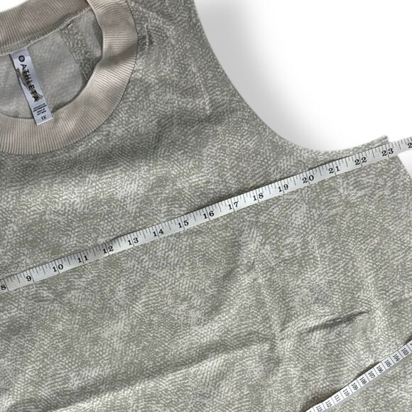 Athleta  Zephyr Print Tank Top Women’s Gray/Cream Size 1X Viper Reptile Stretch - Picture 8 of 10